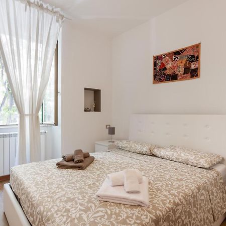 Apartamento La Via Di Nandi Trieste Exterior foto